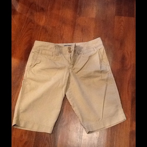 American Eagle Long Khaki Shorts & LL Bean Sweater