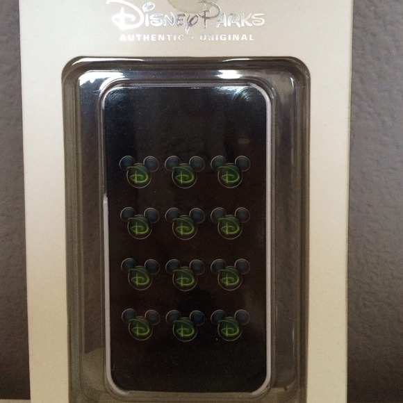 NEW  IPhone 4 Disney Cinderella Castle Phone case. - Picture 3 of 3