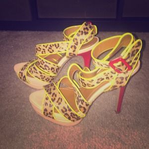 Jessica Simpson Cute Cheetah Neon Heels ❤️