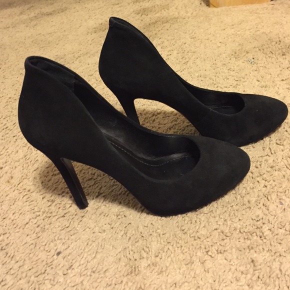 Super cute 👠 !!! 😊