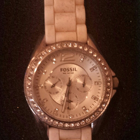 Watch fossil - Picture 1 of 2