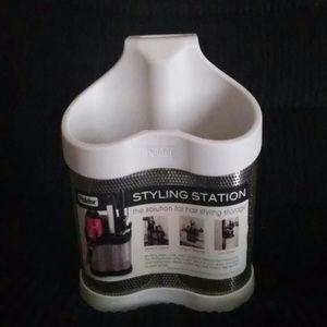 Styling station