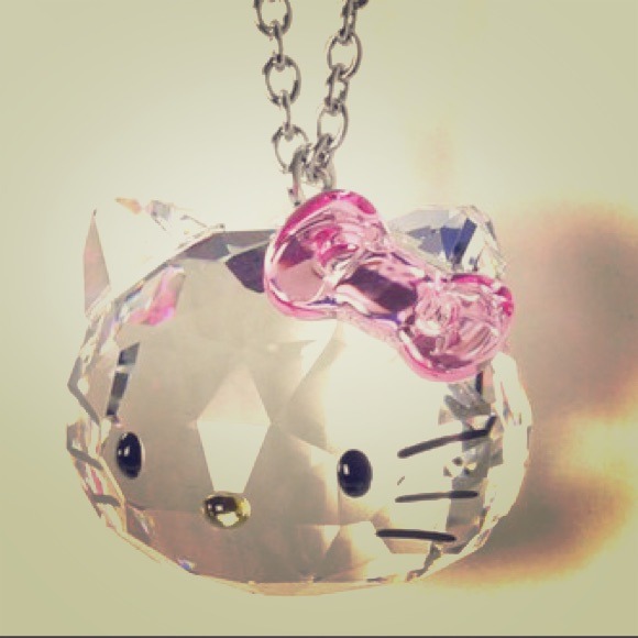 Swarovski Hello kitty necklace