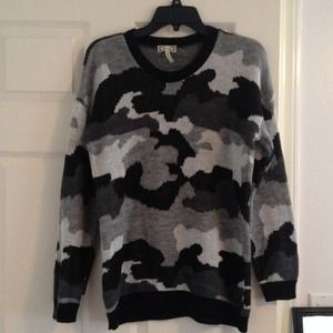 Kirra camouflage grayscale sweater from Pacsun