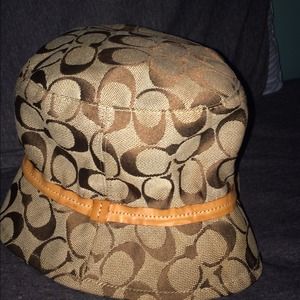 Coach bucket hat