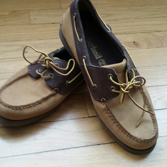 Timberland men's 10.5 or women's 12 boat shoes!