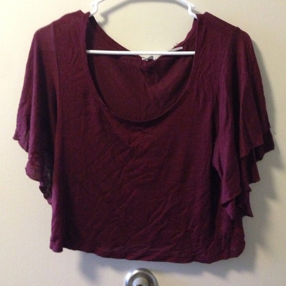 Burgundy crop top w/ winged sleeves from UO