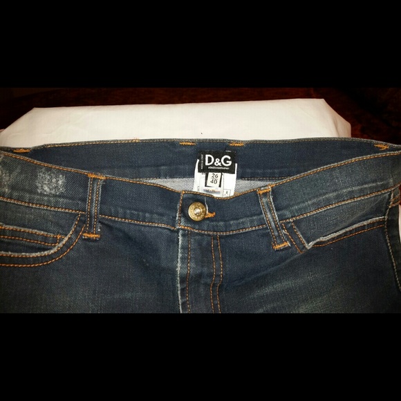 Dolce & Gabbana Skirt 23" long - Picture 3 of 4