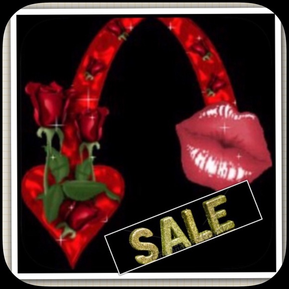 β€οΈVALENTINES SALEβ€οΈ - Picture 3 of 3