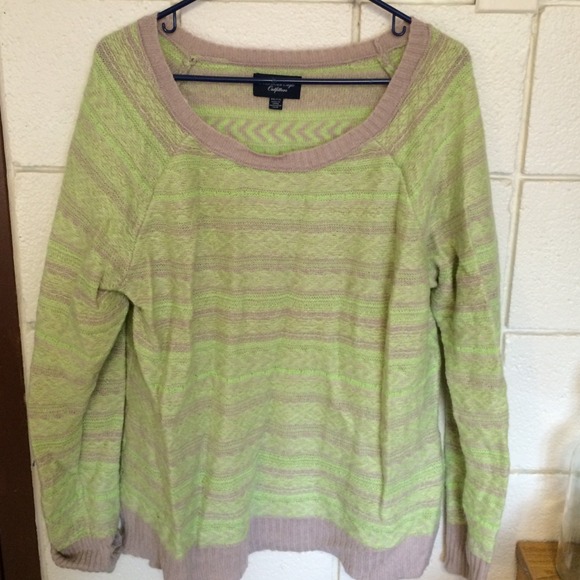 American eagle sweater