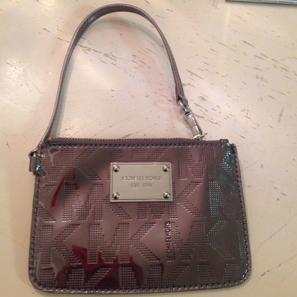 Michael Kors wristlet