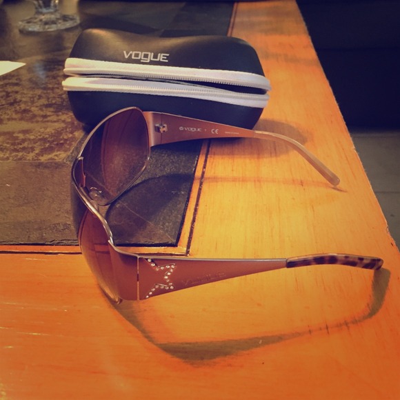 Authentic Vogue Sunglasses