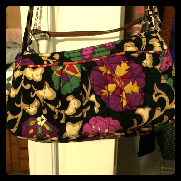 (Suzani pattern) Vera Bradley cross body - Picture 1 of 1