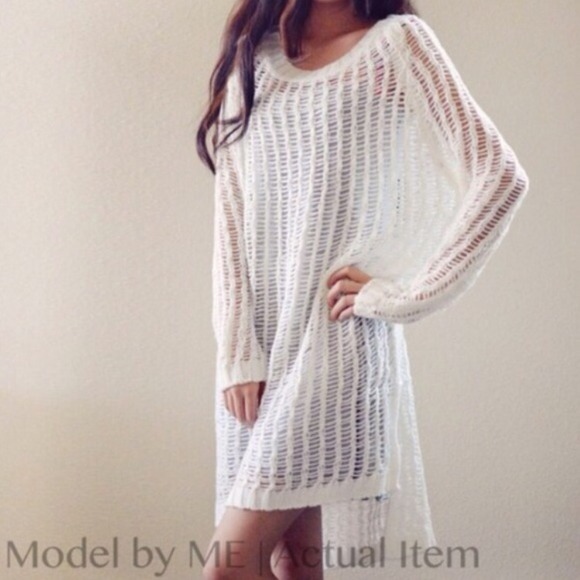 Accessories - White long dress sweater