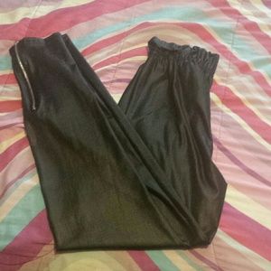 Faux leather leggings