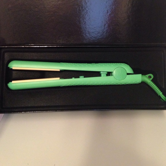 Herstyler flat Iron - Picture 2 of 4