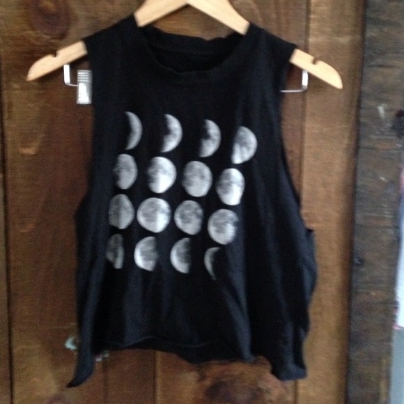 RARE brandy melville moon phase shirt