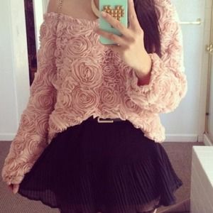 💕 AMERICAN APPAREL NWOT Pink Floral Sweater💕