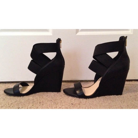 Jessica Simpson "Maddalo" Wedge