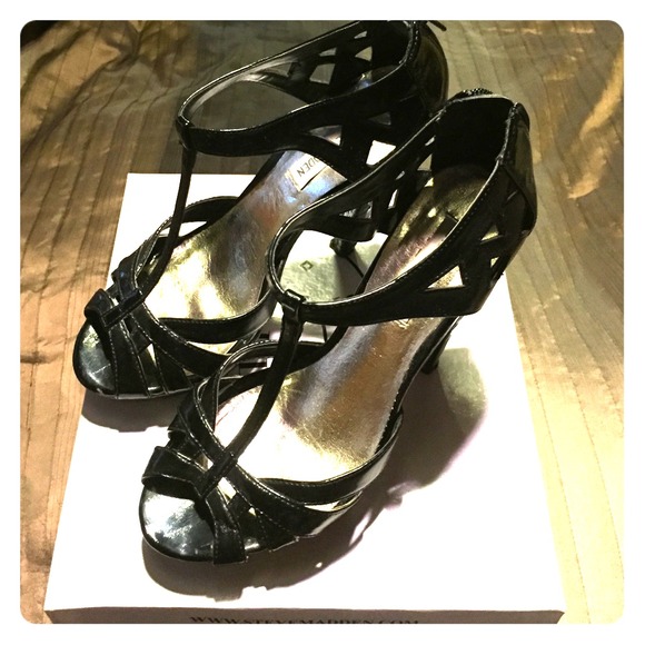 Steve Madden platform high heels