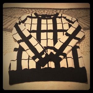 Black & white geometric sweater