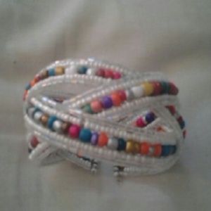 White beaded bracelet