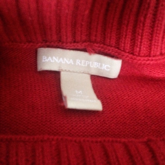 Banana Republic Sweater 🎀🎀REDUCED🎀🎀 - Picture 3 of 3