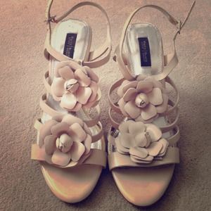 White House | Black Market off white heels