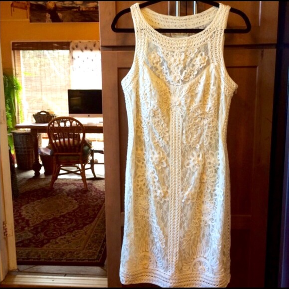 Sue Wong Dresses & Skirts - Sue Wong Beautiful sheer lace dress in ivory cream