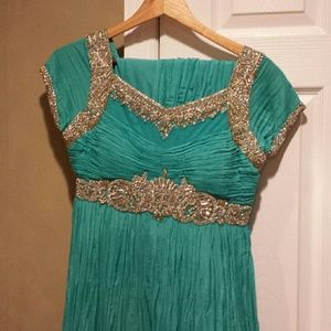 Elegant Indian Pakistan churidar 3 piece suit