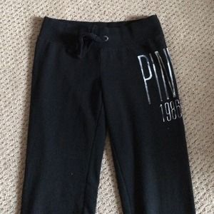 🎉FLASH SALE🎉VS PINK Sweatpants