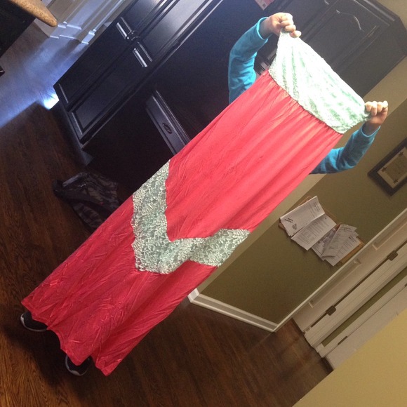 Maxi dress size medium - Picture 1 of 1