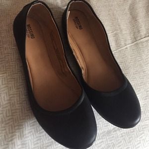 Black flats