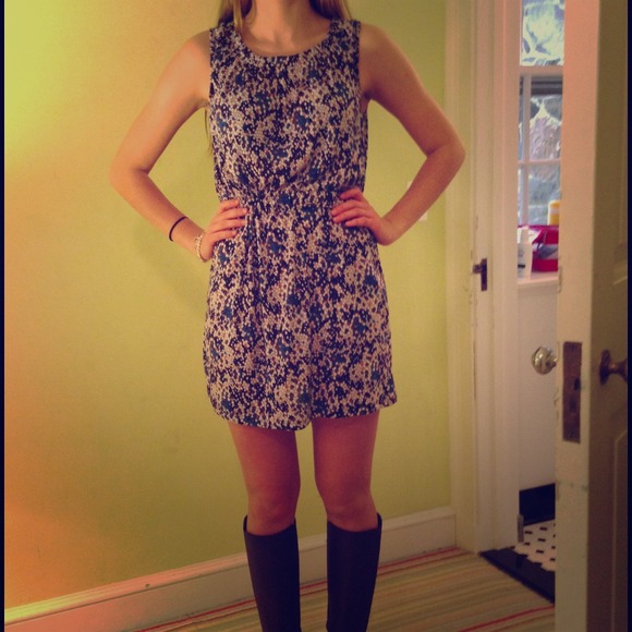 Casual synch waist dress