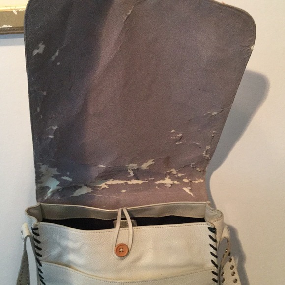 Fire Leather Messenger Bag - Picture 3 of 4