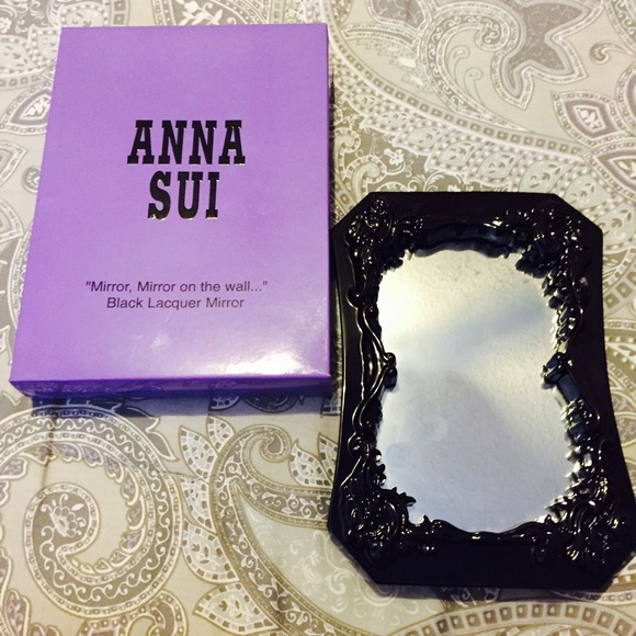 Anna Sui mirror