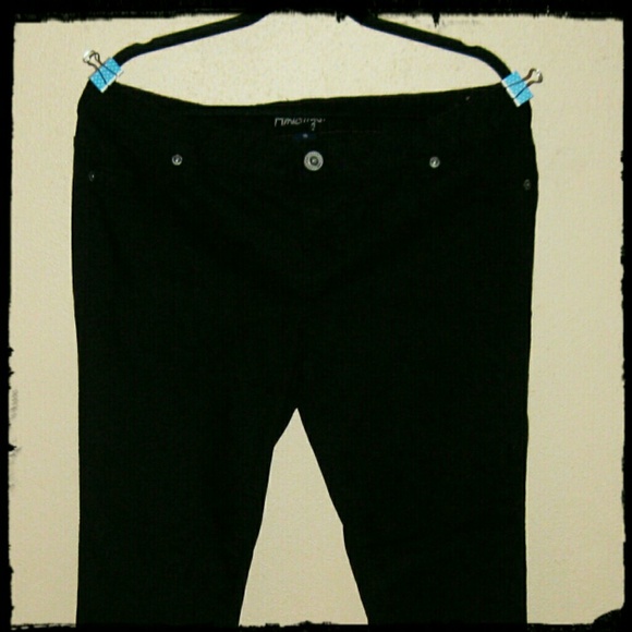 Black Skinny Jeans