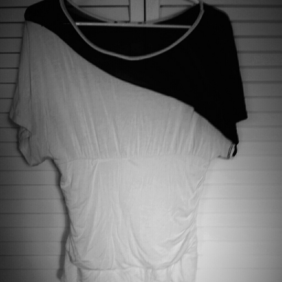 Cute white top