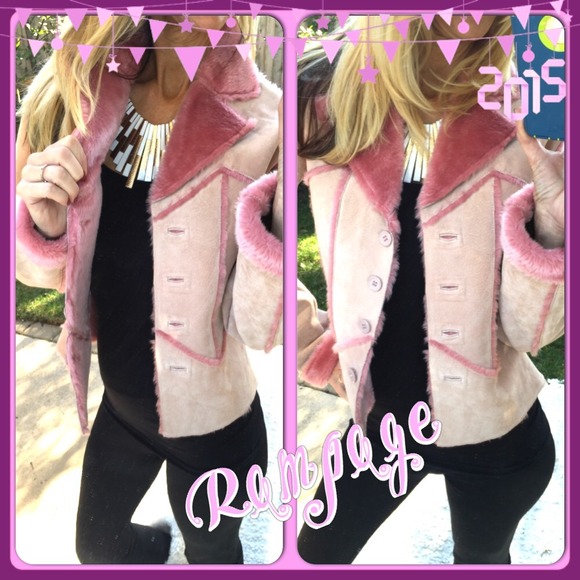 🎉SOLD🎉 - Picture 3 of 3