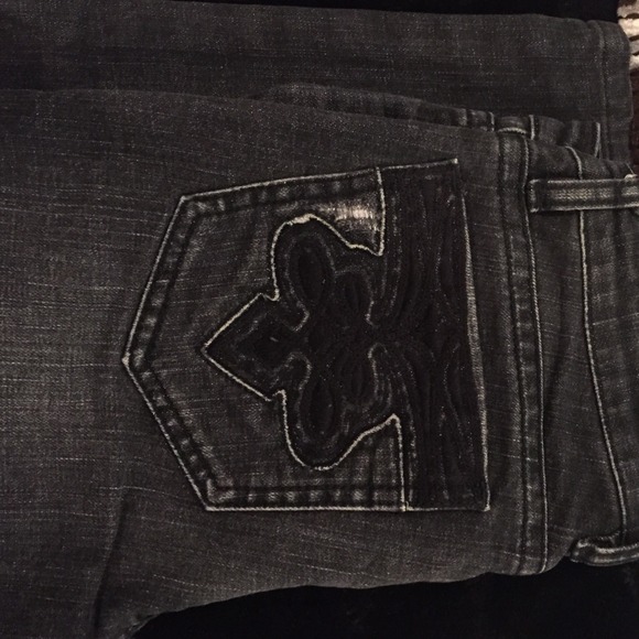 Jeans - Picture 2 of 3