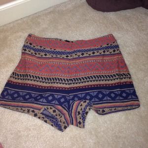 Tribal Forever 21 Shorts S