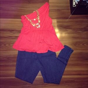 Red one strap with blue jean jeggings