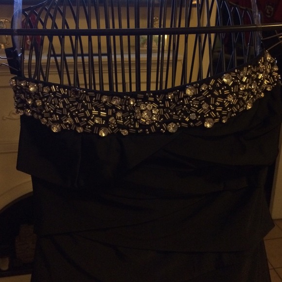 Black party dress - Picture 2 of 4