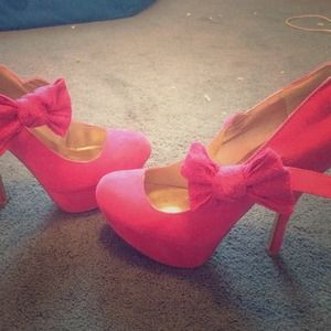 Hot Pink Heels