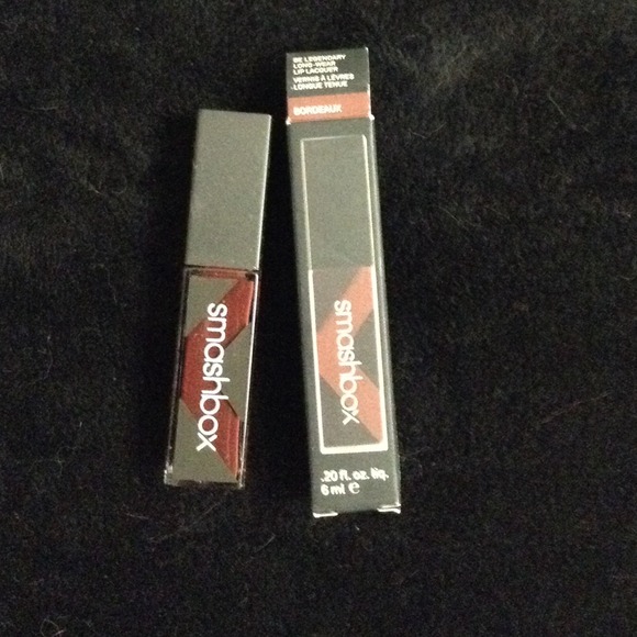 Smashbox Lip lacquer in Bordeaux