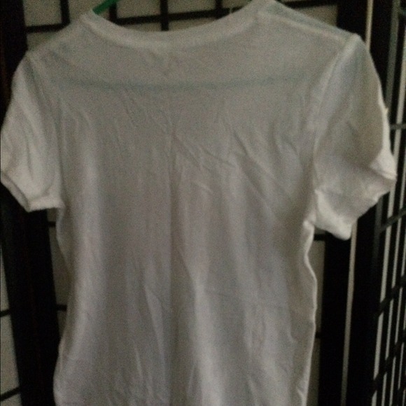 Converse t-shirt❤️ - Picture 3 of 4