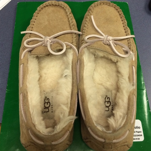 UGG Moccasins/Slippers