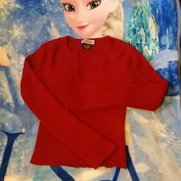 sweater - Picture 3 of 3