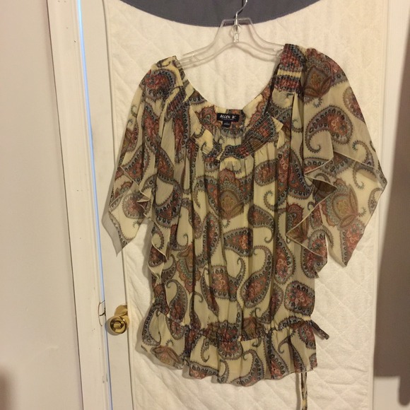 Beautiful paisley shirt