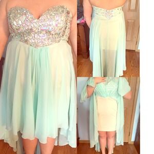 Prom dress. Worn once for a piano talent.